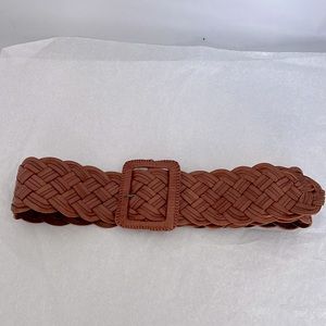 Abercrombie & Fitch Braided Leather belt M/L adjustable ,43” long. Great cond.